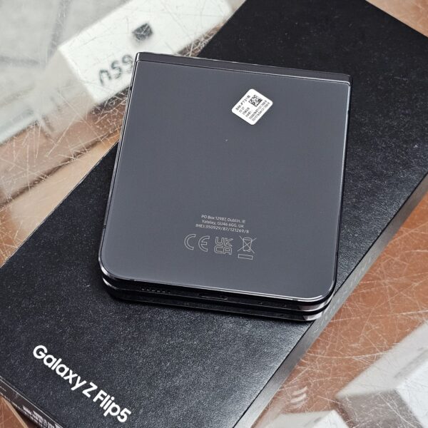 Używany Samsung Flip 5 8/256 GB Graphite , IDEAŁ !! - Image 4