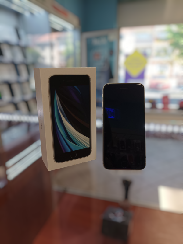 Używany iPhone SE 2020 3/64GB White Bateria 100% STAN IDEALNY!